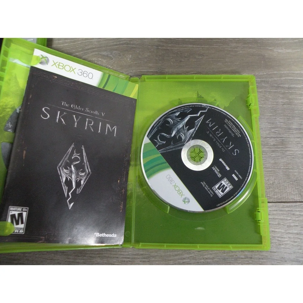 Xbox 360 Video Game Lot - Madden 09, NHL 07, Kinect Adventures & More! (8 Games)